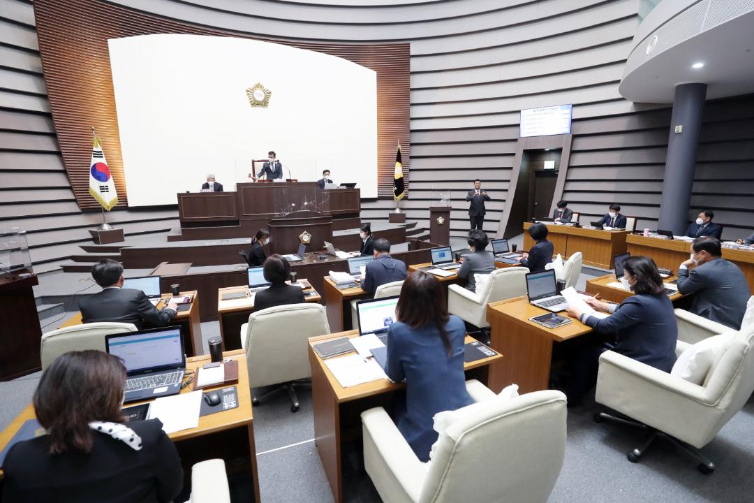 '제285회 광주시의회 임시회 제2차 본회의' 게시글의 사진(7)