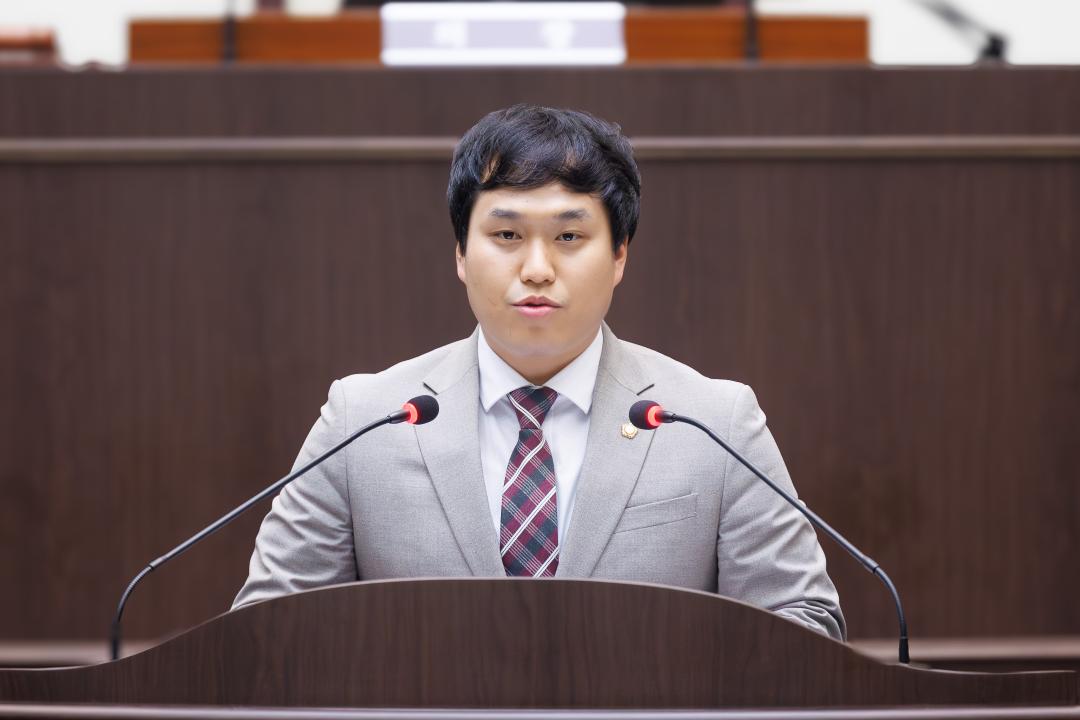 '제317회 광주시의회 제1차 정례회 제3차 본회의' 게시글의 사진(7)