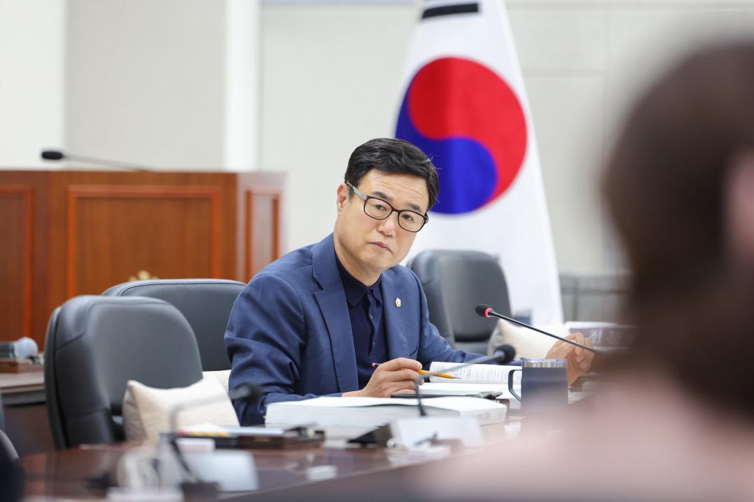 '제2차 행정복지위원회' 게시글의 사진(5)