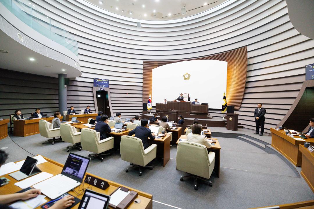 '제317회 광주시의회 제1차 정례회 제3차 본회의' 게시글의 사진(10)