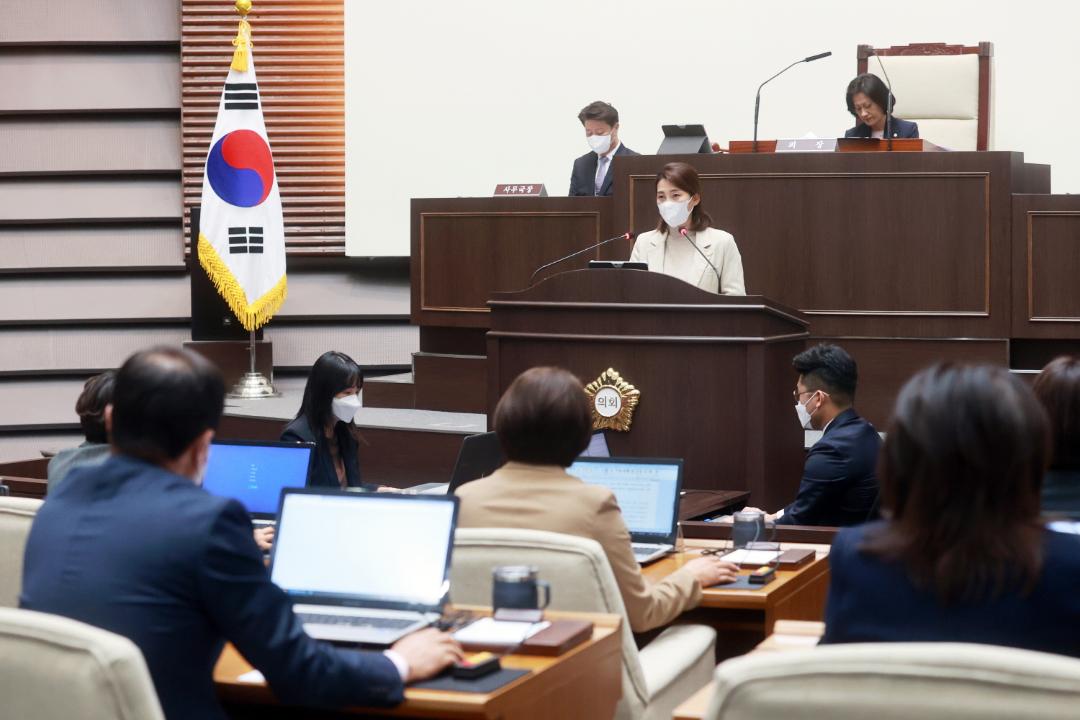 20221024 제297회 광주시의회 임시회 제2차 본회의 (5).JPG