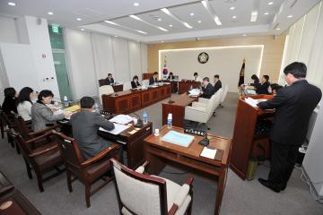 의회행정복지위원회 활동 - 2012년도 본예산안 예비심사