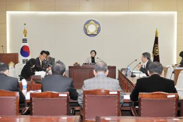 경제건설위원회 활동 - 2012년 본예산안 예비심사